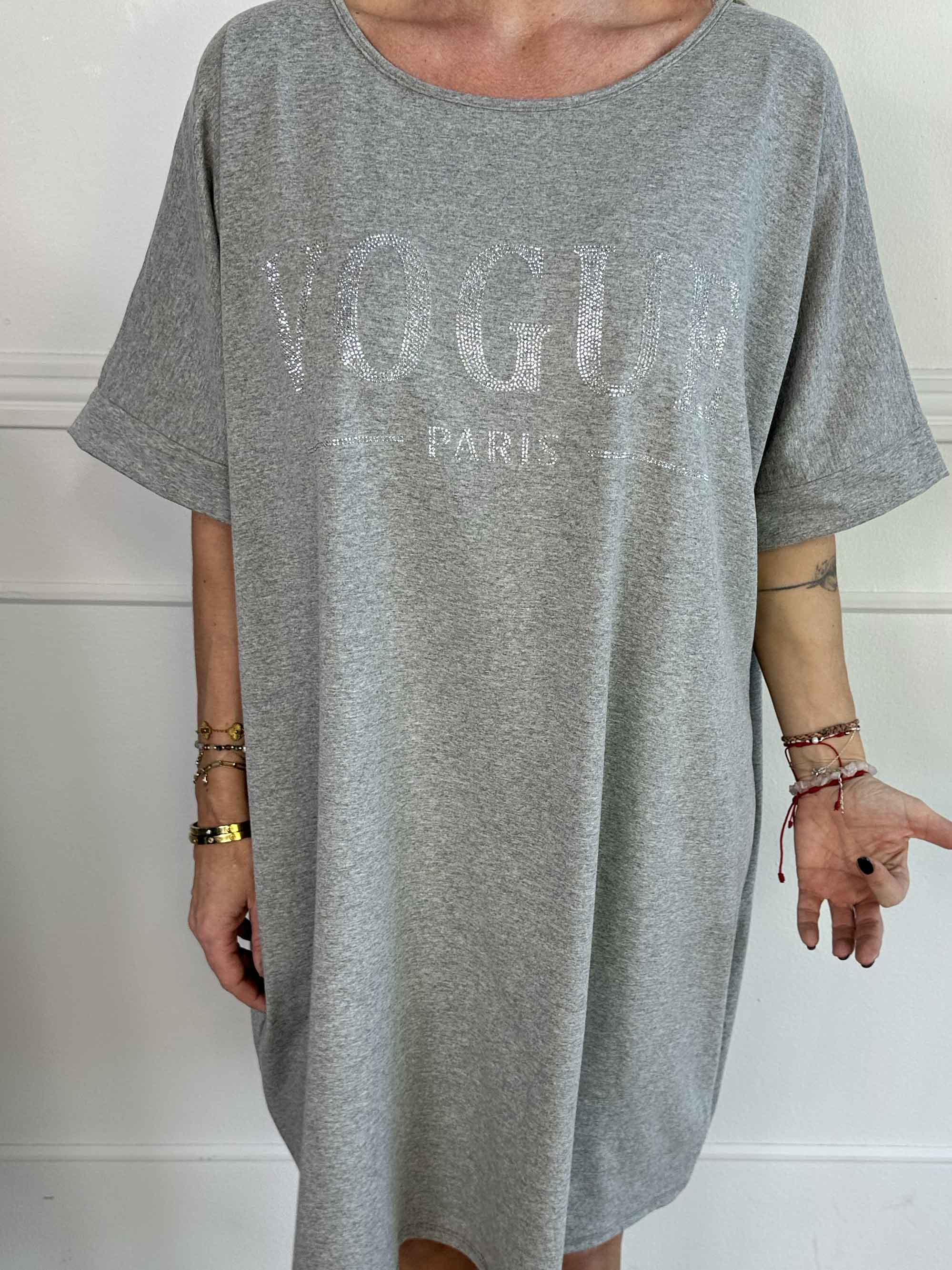 Mintu Dress - T-shirtkjole i bomuld med similisten